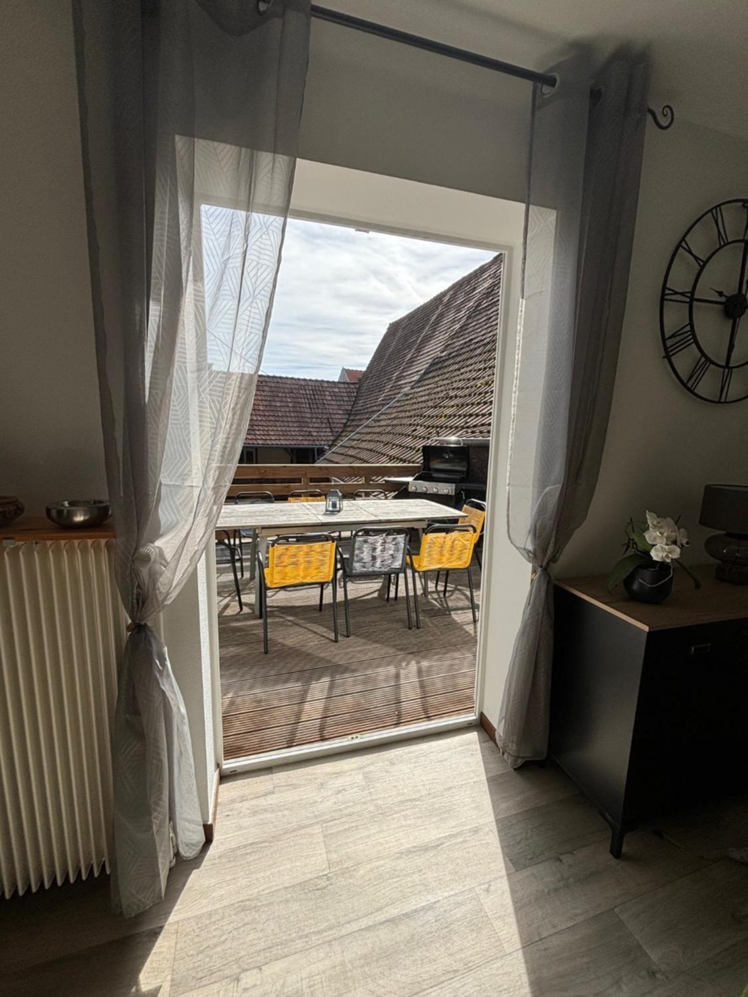 Gite De La Fontaine Charmante Maison Au Coeur De Beblenheim - Route Des Vins Bagian luar foto